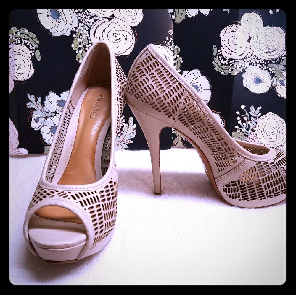 Aldo Beige Heels